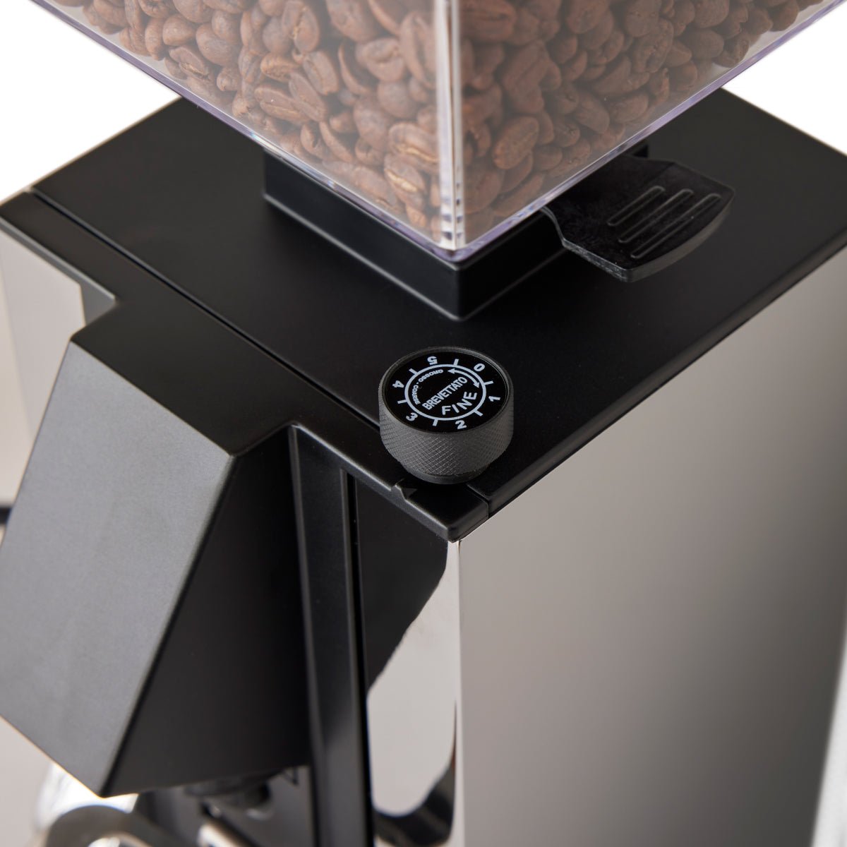 Eureka Mignon Silenzio 55 Espresso Grinder - Image 9